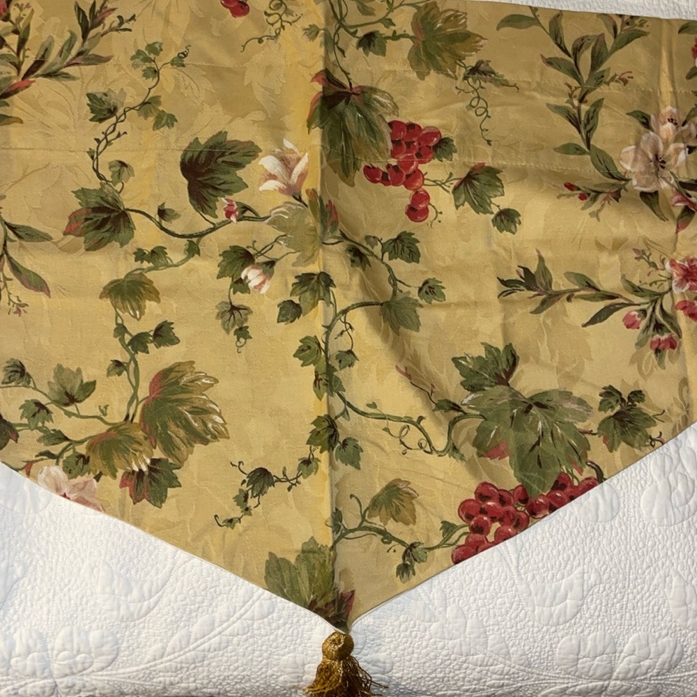 Waverly Valance